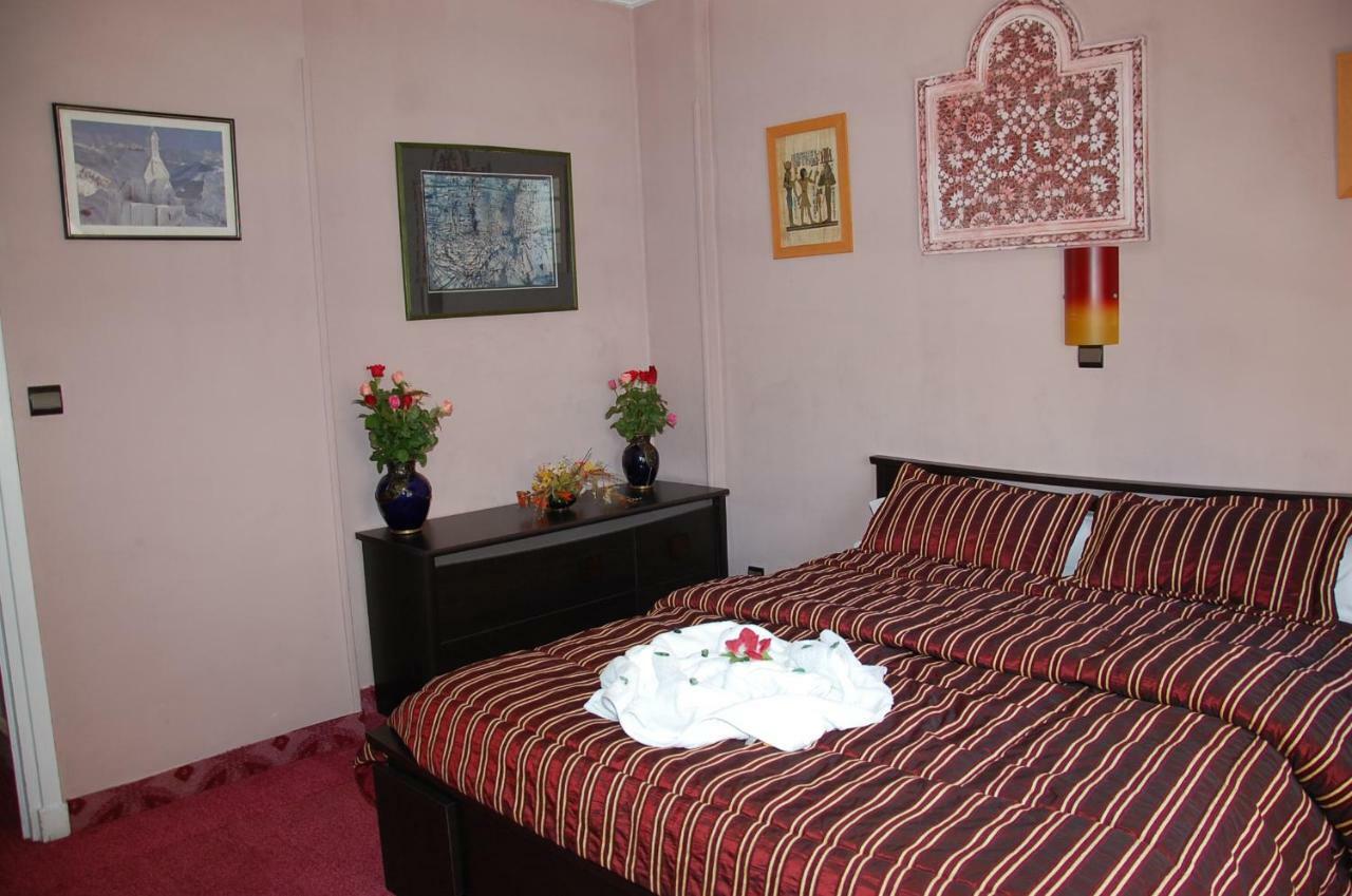 Ambassy Hotel Кенитра Екстериор снимка